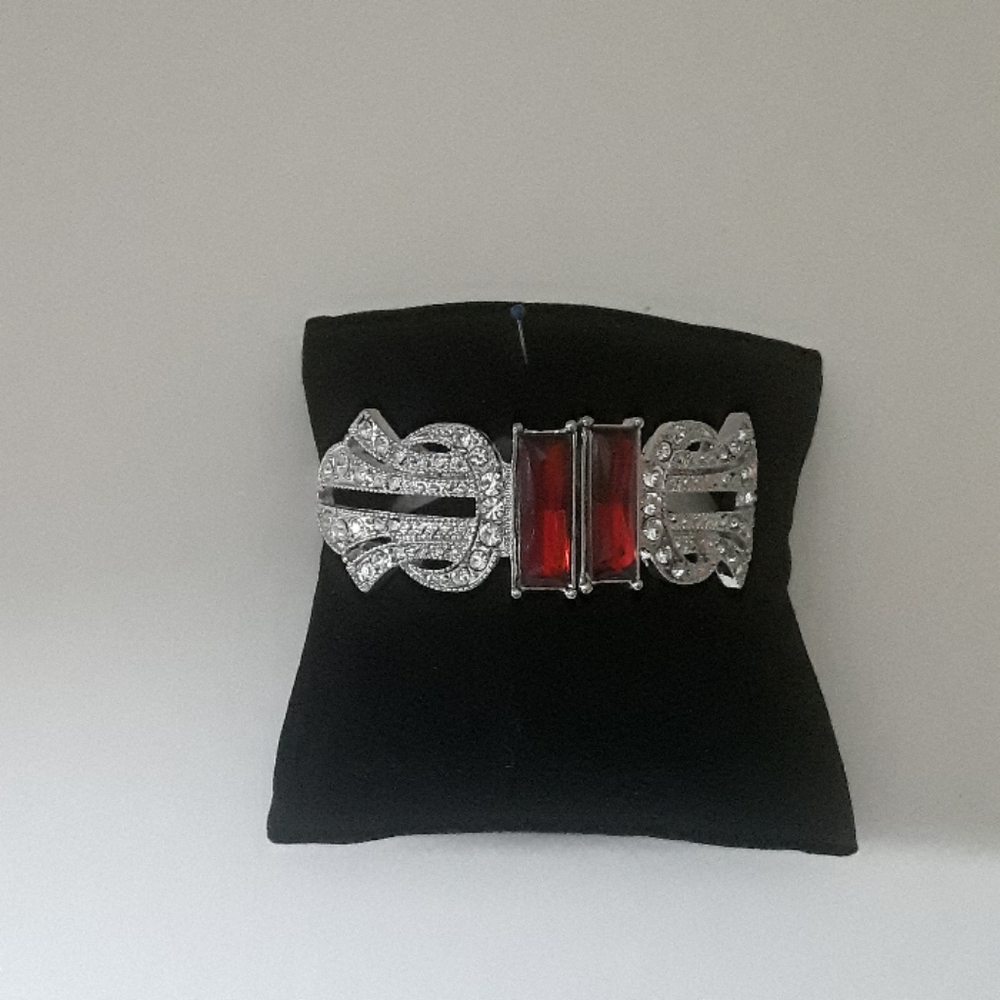 Beautiful Silvertone Bracelet  Garnet & Rhinestone